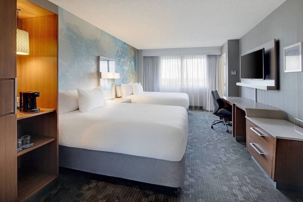 Courtyard by Marriott Austin University Area - photo 11