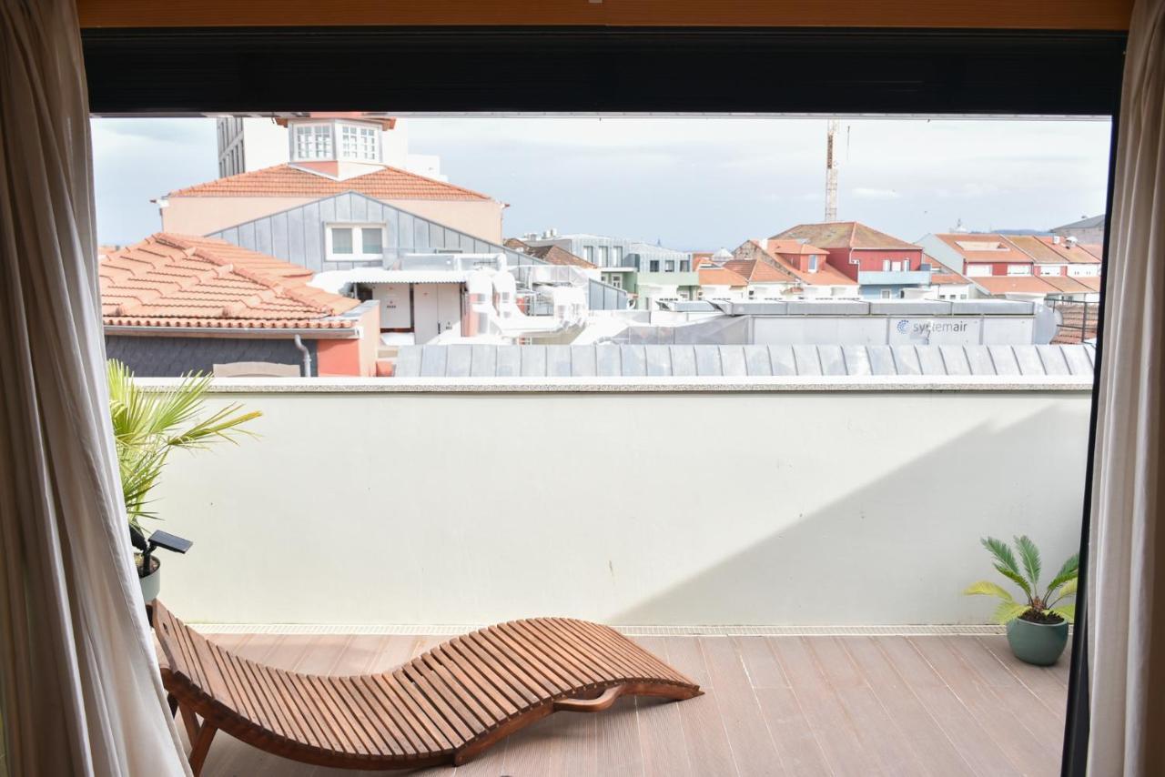Charmosa penthouse 2 quartos Batalha Porto APT N — 4-Star Luxury Hotel in Porto, Portugal