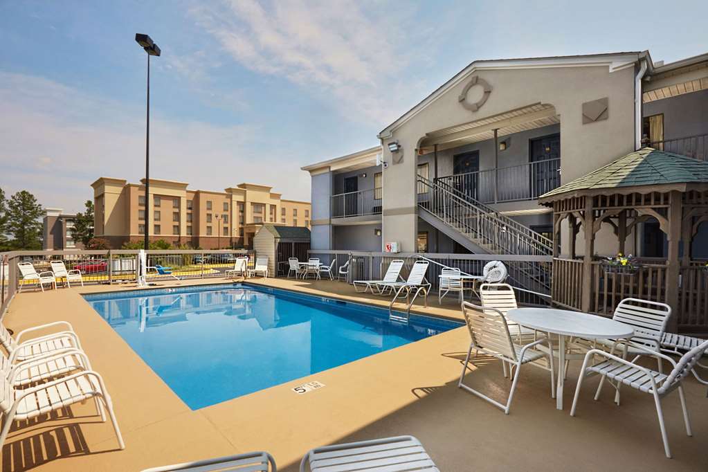Quality Inn Augusta West Near Fort Gordon - photo 25