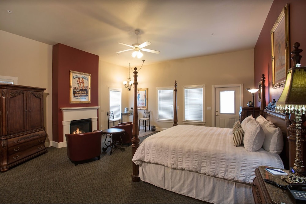 Gruene River Hotel & Retreat - photo 19