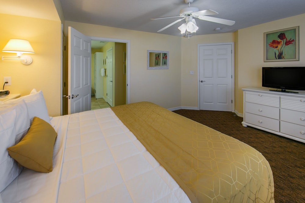 Holiday Inn Club Vacations Orlando Breeze Resort by IHG - photo 8