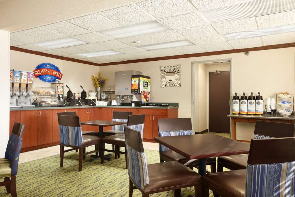 Baymont by Wyndham Sioux Falls - photo 14