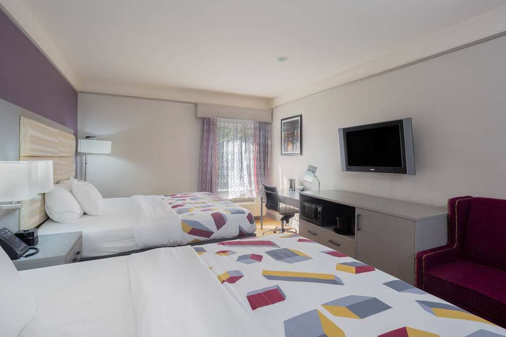 La Quinta Inn & Suites by Wyndham Mobile Daphne - photo 11