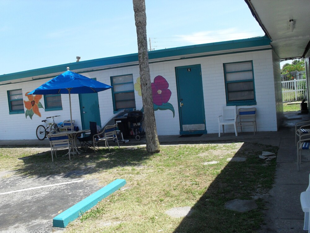 Shore Winds Motel - photo 54
