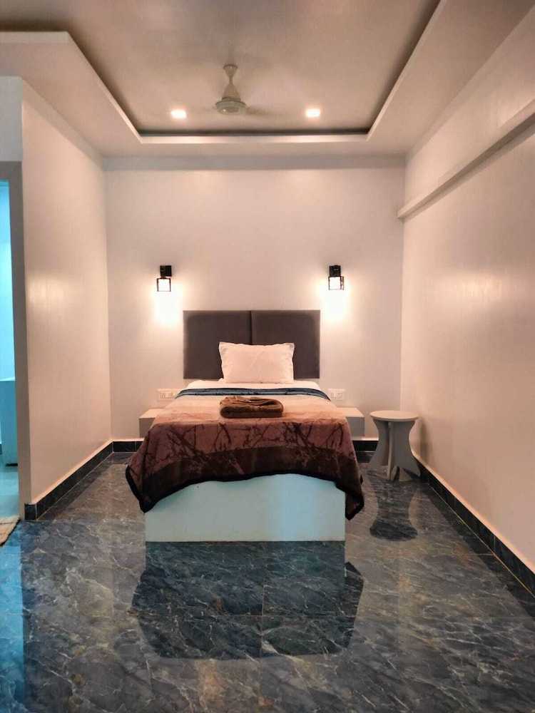 Serene Beach Agonda in Canacona, India