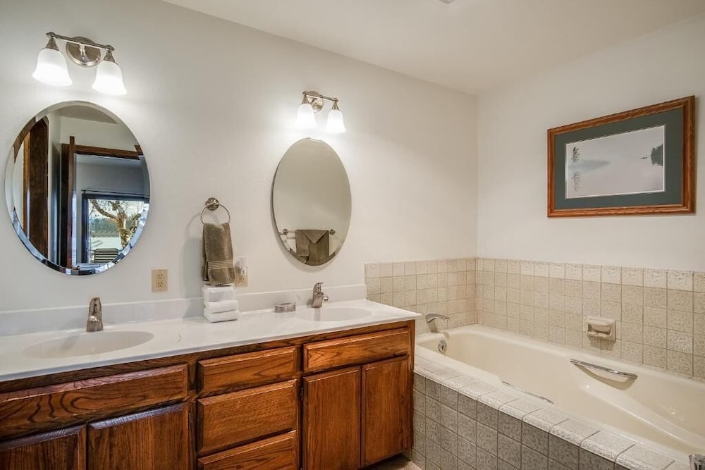 Pend Oreille Shores Resort E26 2 Br Condo - photo 31