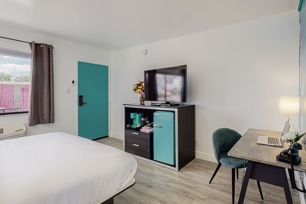 Hotel Zazz - photo 16