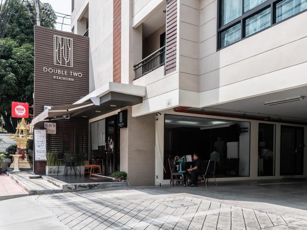 Double Two at Sathorn - last minute hotel in Bangkok