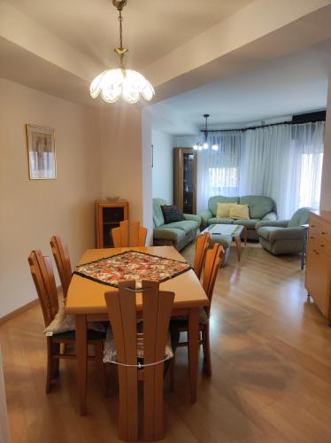Gorans home — 4-Star Luxury Hotel in Skopje, Republic of Macedonia