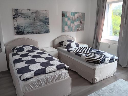 Crew Quartier ALL INCLUSIVE Serviced Apartments Ideal für Monteure 3 Schlafzimmer Apartment mit Küche Bad Waschmaschine Flat TV Wifi in Merseburg Leuna in Merseburg, Germany