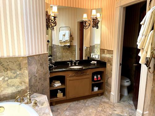 Celebrity Hotel and Casino - photo 16
