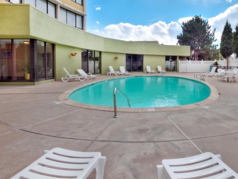 Clarion Hotel Denver Central - photo 11