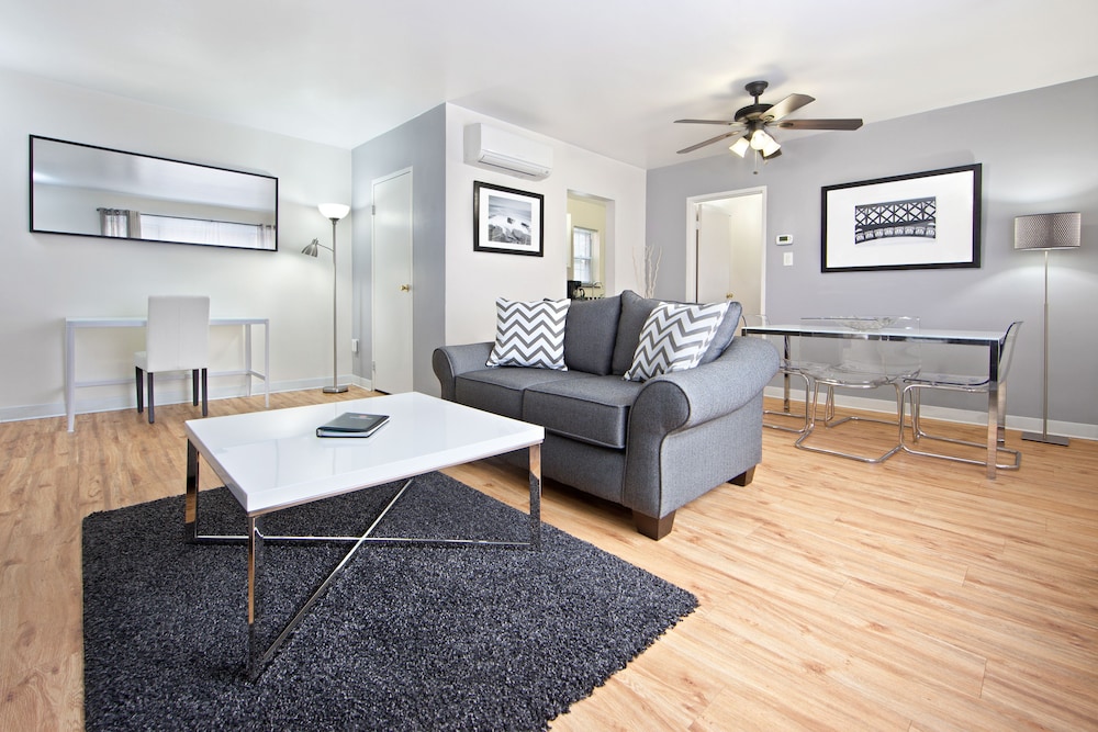 Shadyside Inn All Suites Hotel in Pittsburgh, United States