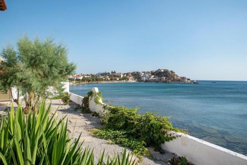 Seaside Maisonette - last minute hotel in Molaoi