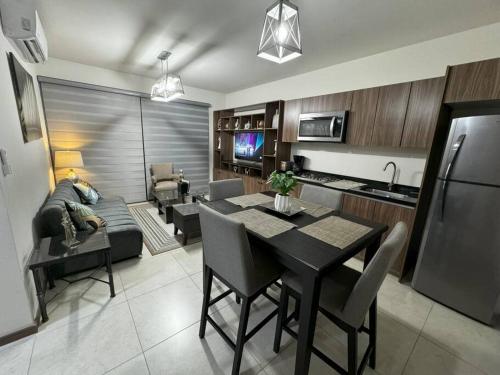 Departamento Nuevo Frente al TSM — 4-Star Luxury Hotel in Torreon, Mexico