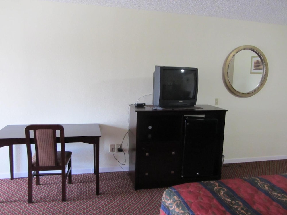 Royal Inn Abilene - photo 39