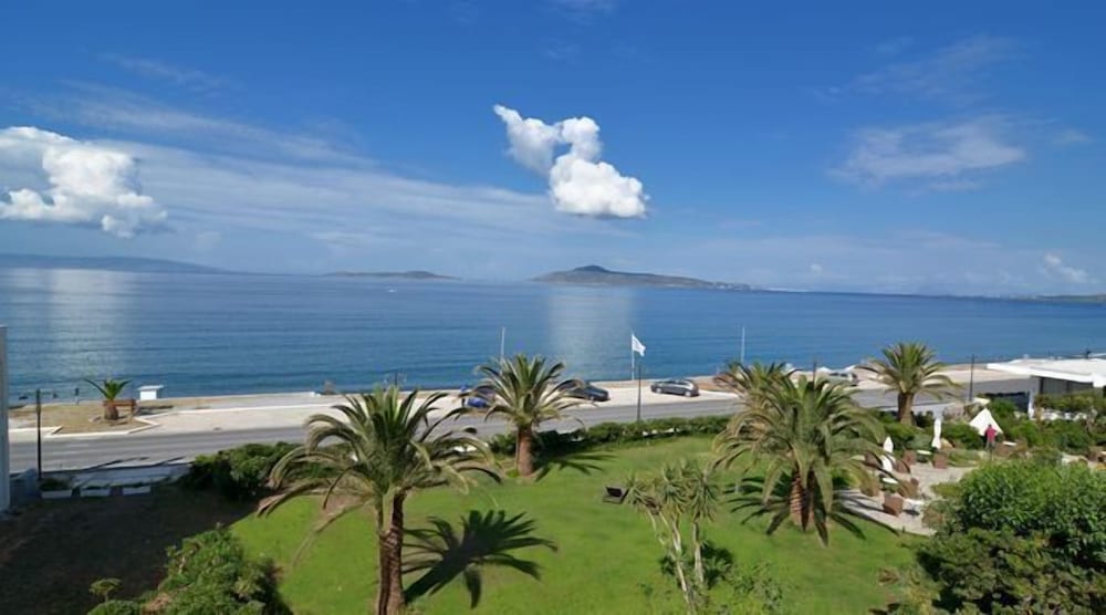 Limira Mare Hotel — Neapolis