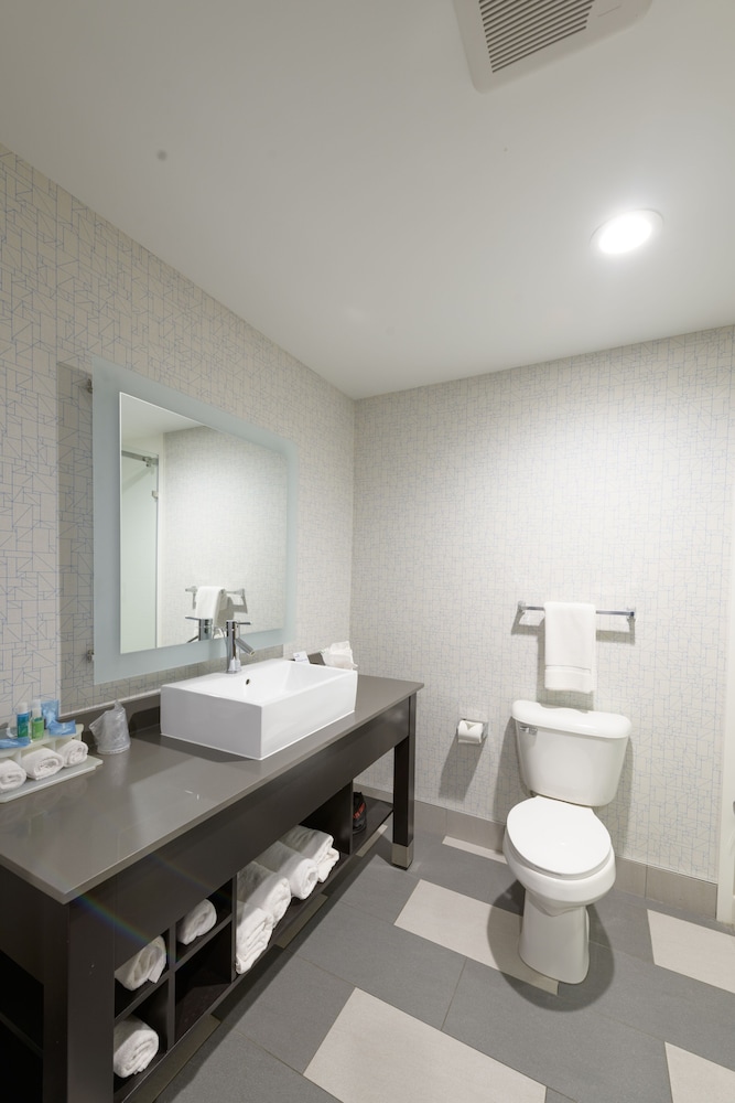 Holiday Inn Express & Suites Jamestown by IHG - photo 19