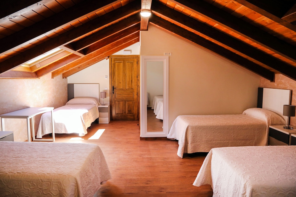 Saint James Way — hotel in Villafranca Del Bierzo