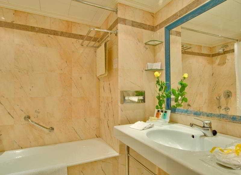 Crowne Plaza Hotel Brussels Europa — Brussels