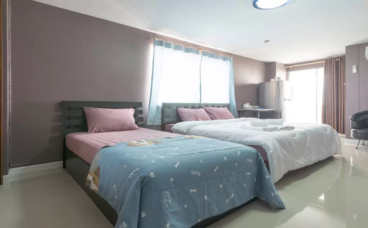 Bangkok Room by City Court Condo