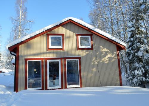 Spacious home in a tranquil village setting — 4-Star Luxury Hotel in Ockelbo, Sweden