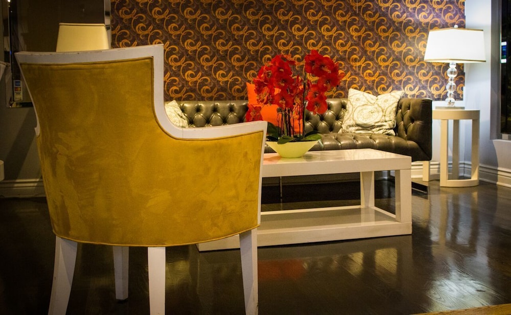 L.A. Sky Boutique Hotel - photo 8