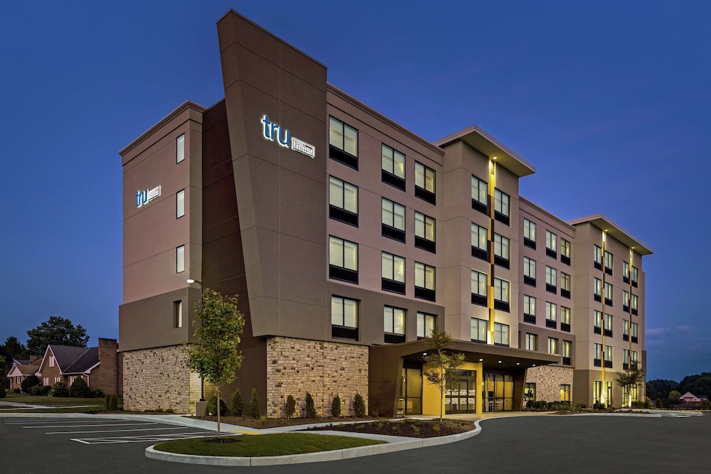 Tru By Hilton Hershey Chocolate Avenue - photo 33
