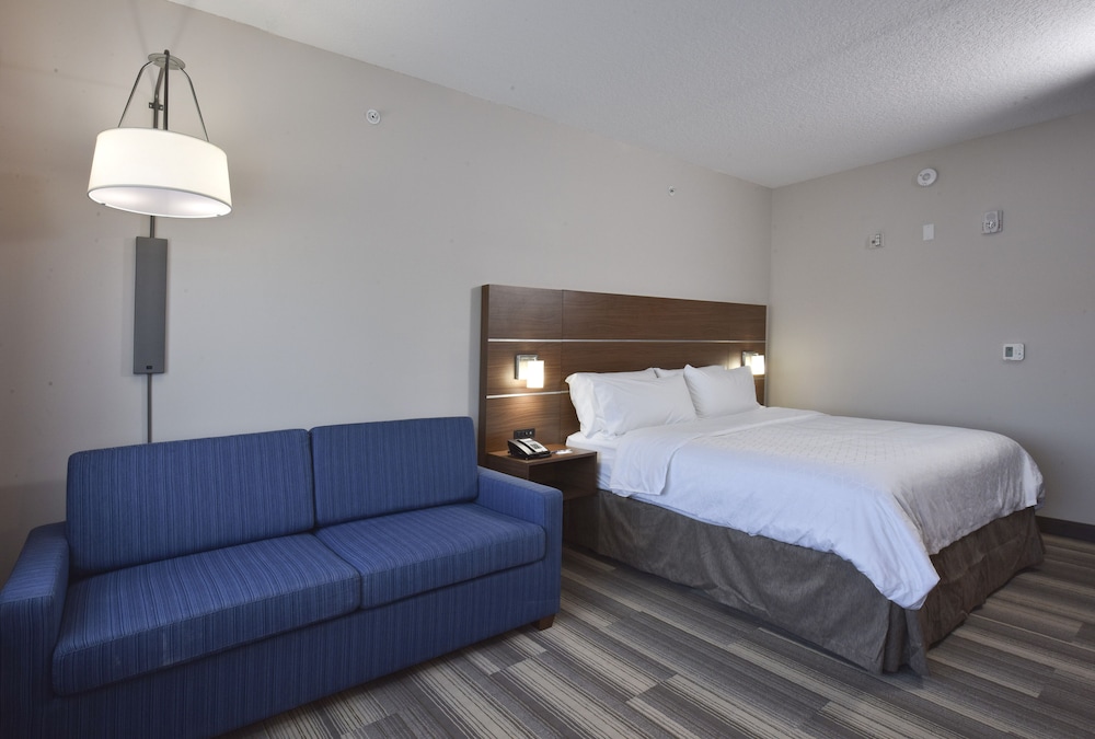 Holiday Inn Express & Suites Orlando Southeast by IHG - photo 95