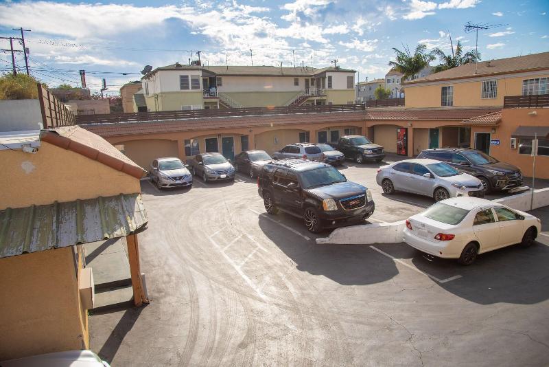 Starlight Inn La Brea - photo 15