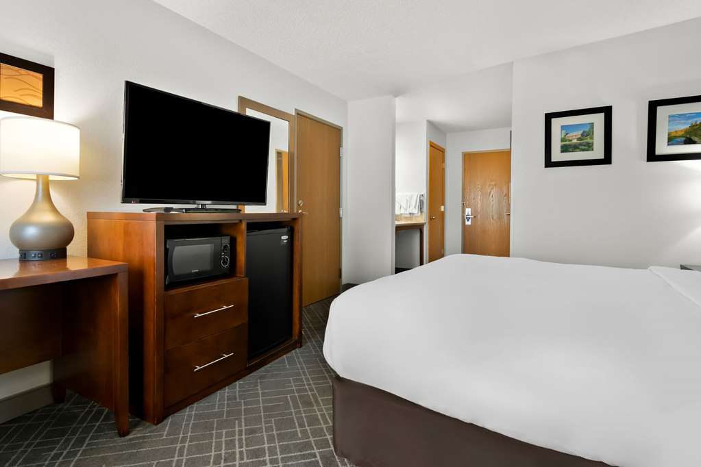 Comfort Inn Joliet West I 80 - photo 19