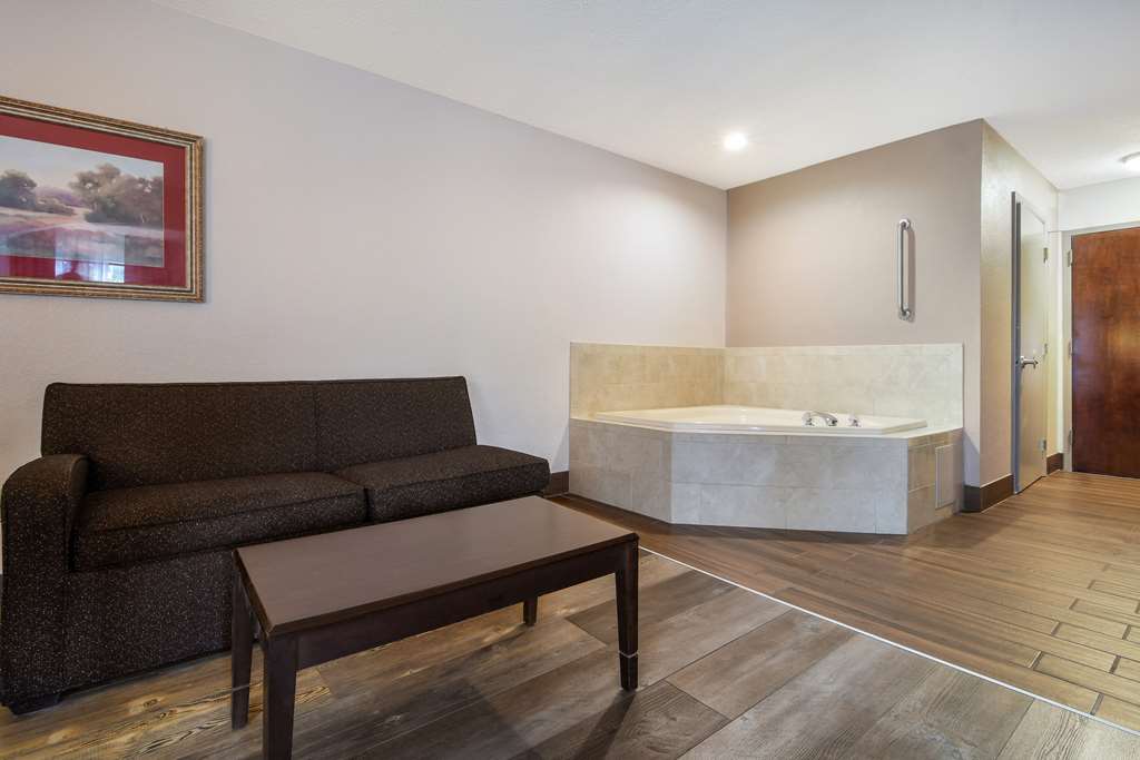 SureStay Plus Hotel by Best Western Tarboro - photo 14