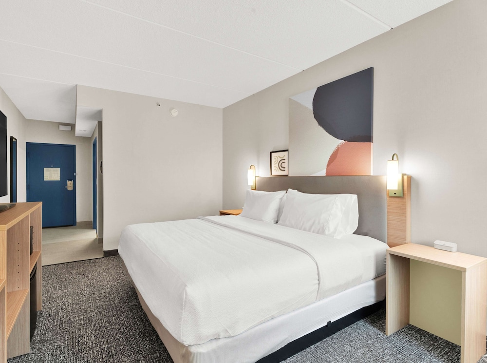 Spark by Hilton Plymouth - photo 19