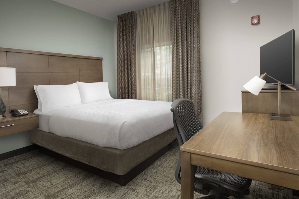 Staybridge Suites Greenville I 85 Woodruff Road by IHG - photo 8