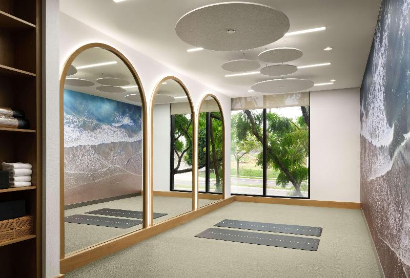 Hotel Zessa Orange County Airport a DoubleTree by Hilton - photo 9