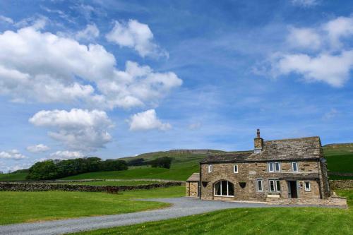 Finest Retreats Shepherds Cottage at Mile House Farm