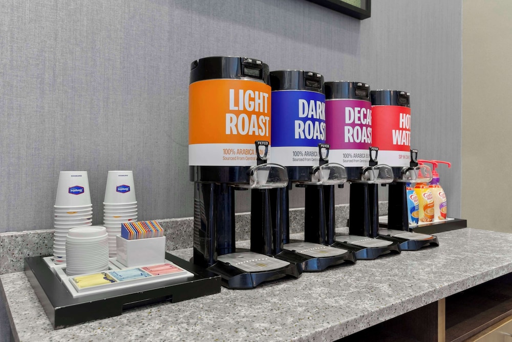 Hampton Inn & Suites Columbus Scioto Downs - photo 33