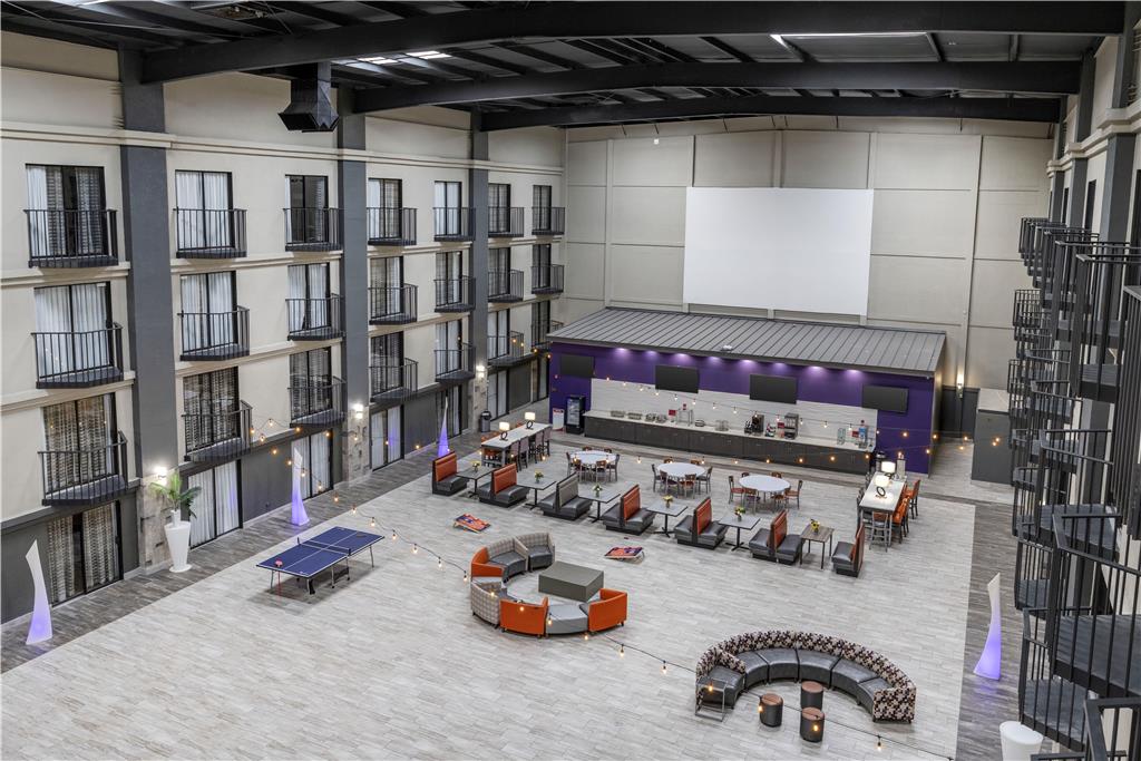 Best Western Plus Clemson Hotel & Conference Center - photo 25