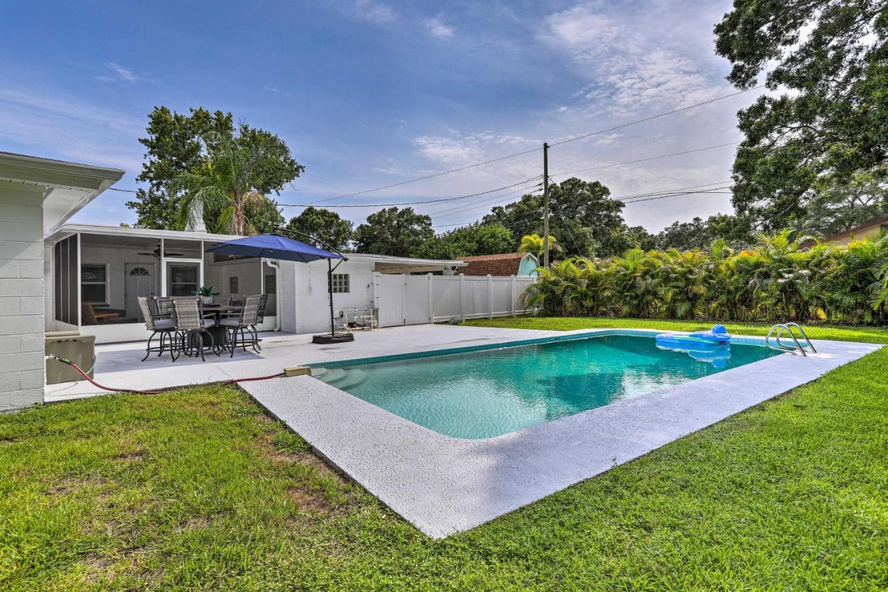 Bright Pinellas Park Getaway with Private Pool in St. Petersburg, United States