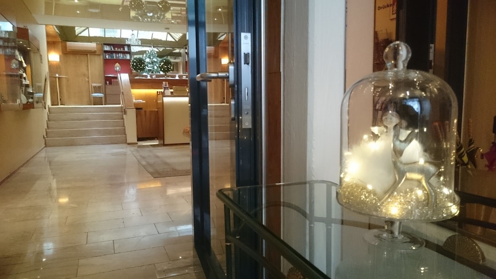 Central Hotel — Freiburg — photo 2