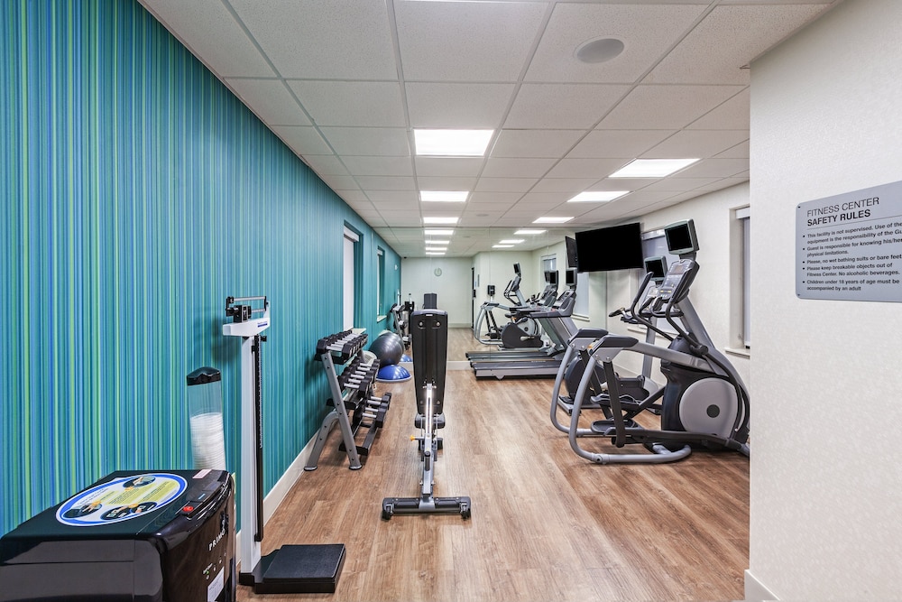Holiday Inn Express and Suites Longview South I20 by IHG - photo 12