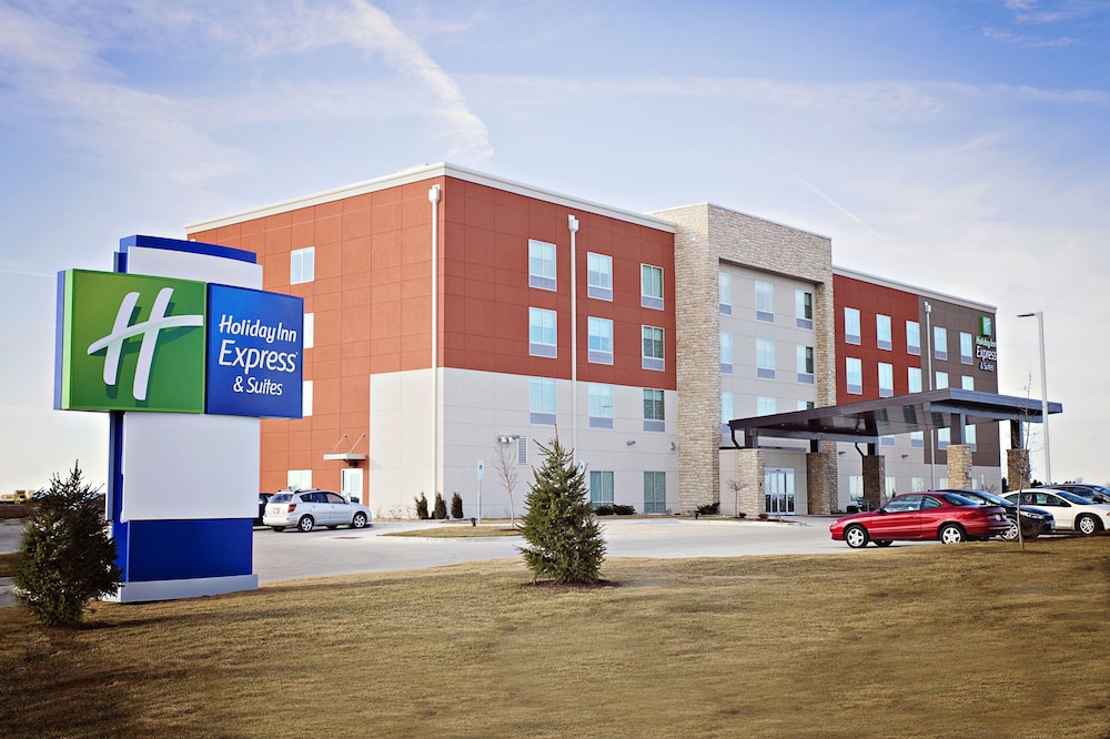 Holiday Inn Express & Suites Rantoul an IHG Hotel - featured photo