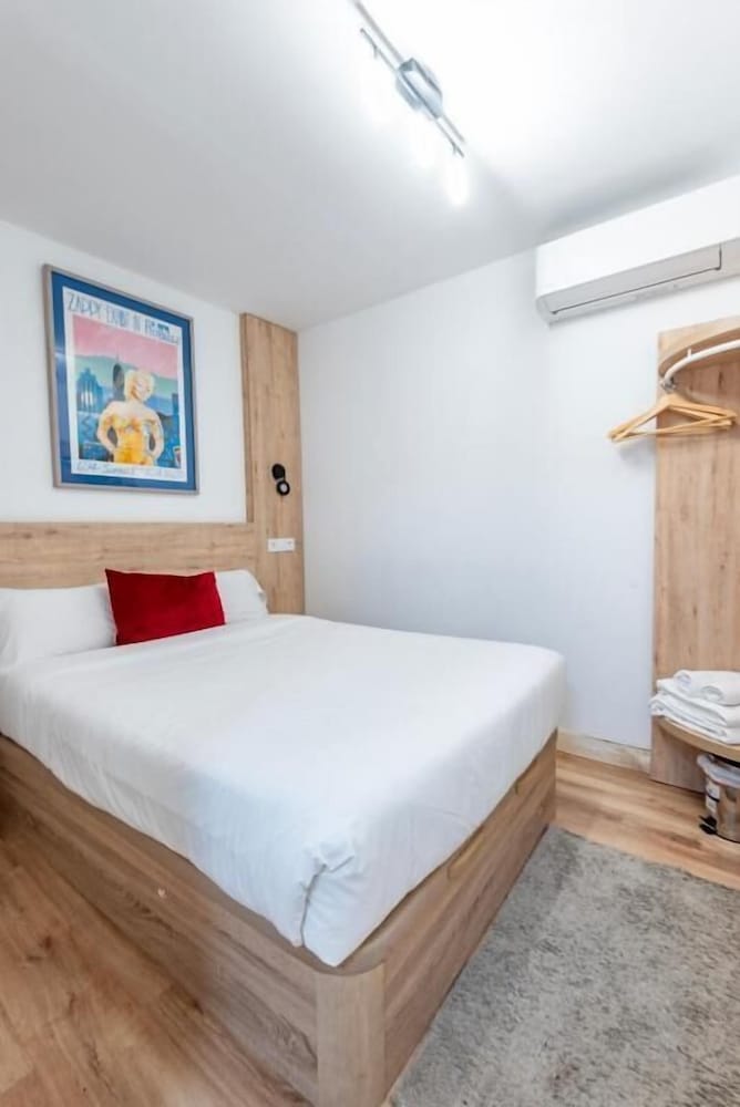City Center Apartments Sol Madrid hotel