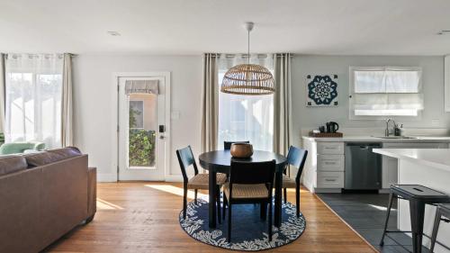 Beach Abode Walk to the Ocean in San Diego, United States