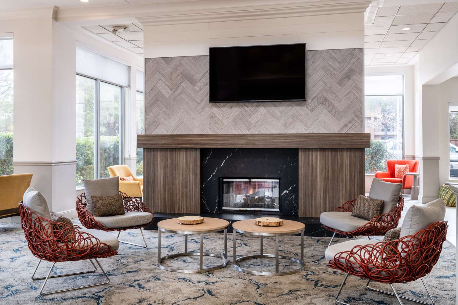 Hilton Garden Inn Bakersfield - photo 15