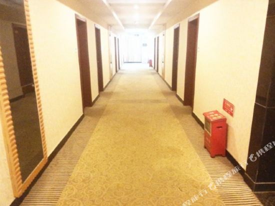 Shuncheng Hotel - last minute hotel in Dongguan