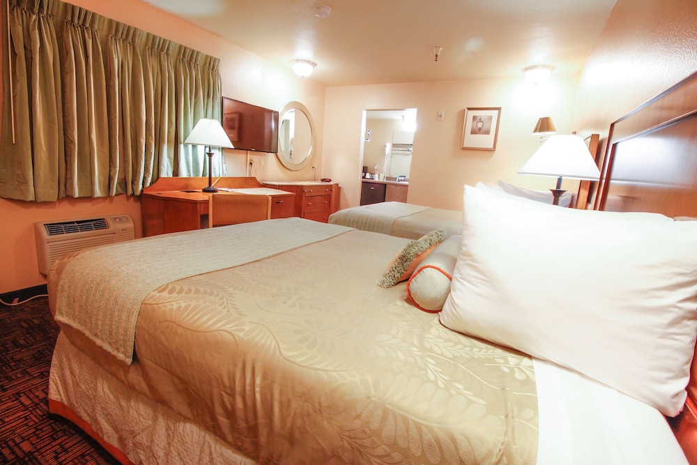Heritage Inn La Mesa - photo 11