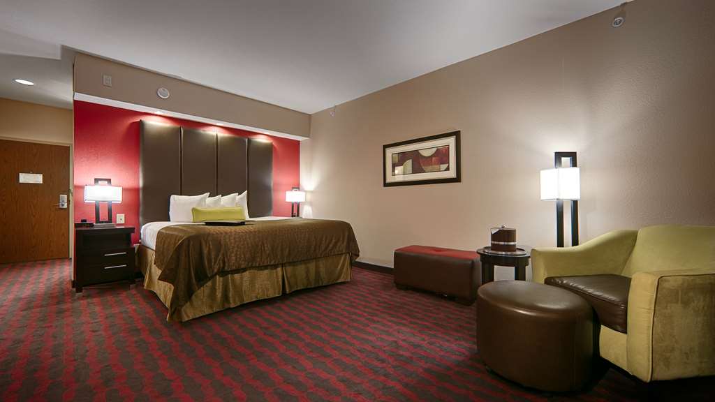 Best Western Plus Cushing Inn & Suites - photo 11