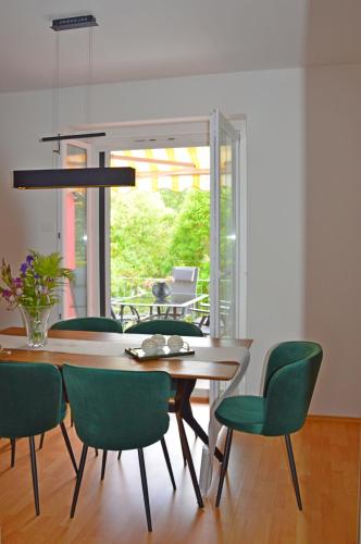 SEA and SUN Ankaran near the Beach free Parking and Wi Fi stunning sunset 80m2 — 4-Star Luxury Hotel in Ankaran, Slovenia