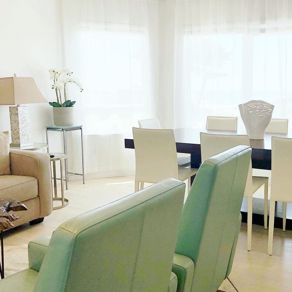 Pier View Suites - photo 9